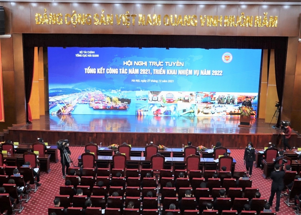 tong cuc hai quan ban hanh nhieu quyet dinh moi ve hoat dong kho ngoai quan